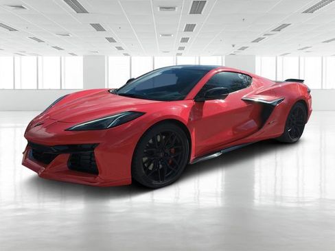 Used 2025 Chevrolet Corvette Z06 image 8