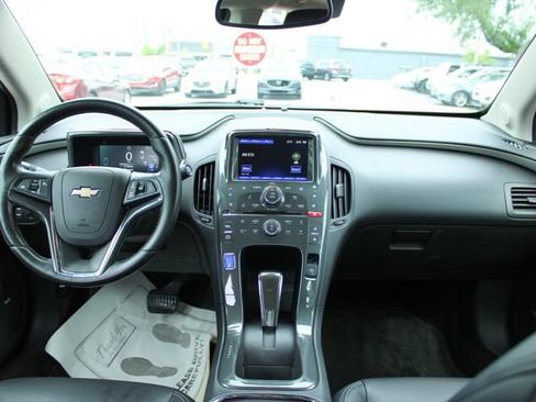 Used 2012 Chevrolet Volt Premium w/ Premium Trim Package FWD image 16
