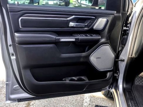 Used 2025 RAM 1500 Laramie AWD/4WD image 27