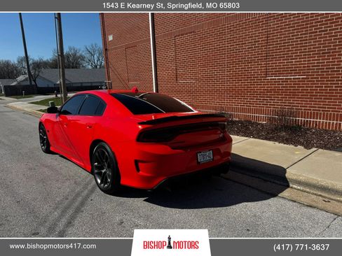Used 2018 Dodge Charger R/T Scat Pack image 3