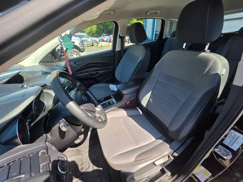 Used 2017 Ford Escape S FWD image 14