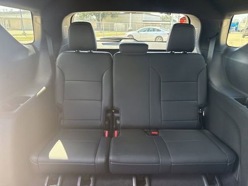 New 2026 Chevrolet Traverse LT w/ Driver Confidence Package image 11