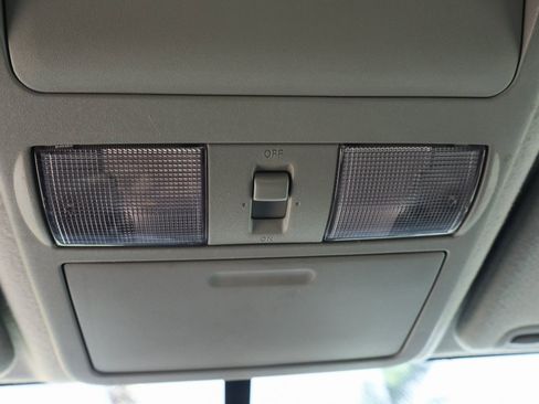 Used 2018 Nissan Frontier S image 30