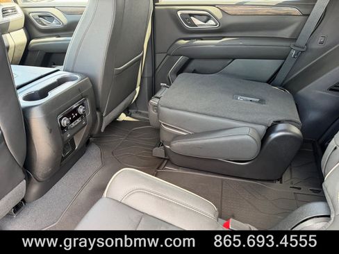 Used 2023 Chevrolet Tahoe Premier AWD/4WD image 19