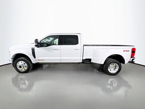 New 2026 Ford F450 Platinum w/ FX4 Off-Road Package image 4