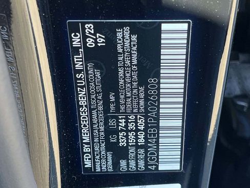 Used 2023 Mercedes-Benz EQS 580 4MATIC SUV image 9