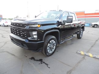 Used 2021 Chevrolet Silverado 2500 Custom w/ Custom Value Package image 1