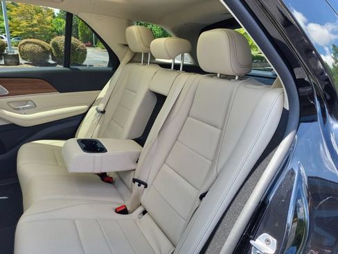 Used 2022 Mercedes-Benz GLE 350 image 9