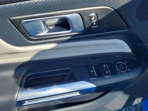 Used 2024 Ford Mustang Premium image 21