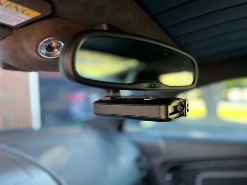 Used 2015 Aston Martin DB9 Coupe image 19