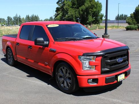 Used 2015 Ford F150 XL w/ Equipment Group 101A Mid RWD image 1