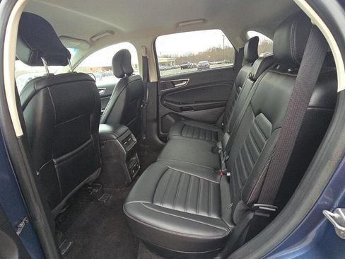 Used 2019 Ford Edge SEL w/ Equipment Group 201A AWD/4WD image 5