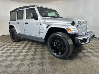 Used 2022 Jeep Wrangler Unlimited Sahara video 2