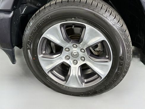 Used 2020 RAM 1500 Limited AWD/4WD image 35