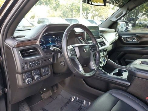 Used 2022 Chevrolet Tahoe Z71 w/ Z71 Off-Road Package image 47