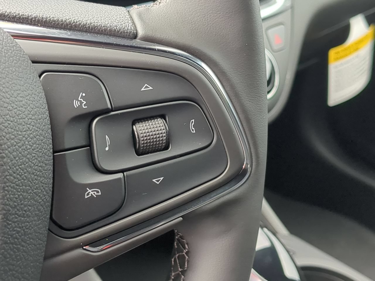 New 2026 Buick Envista Sport Touring w/ Convenience I Package FWD image 38