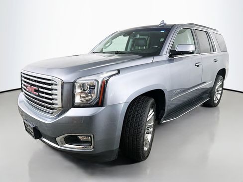 Used 2018 GMC Yukon SLT w/ Premium Edition AWD/4WD image 3