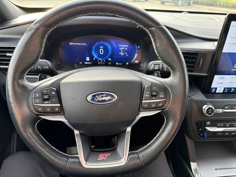 Used 2020 Ford Explorer ST w/ Premium Technology Package AWD/4WD image 25