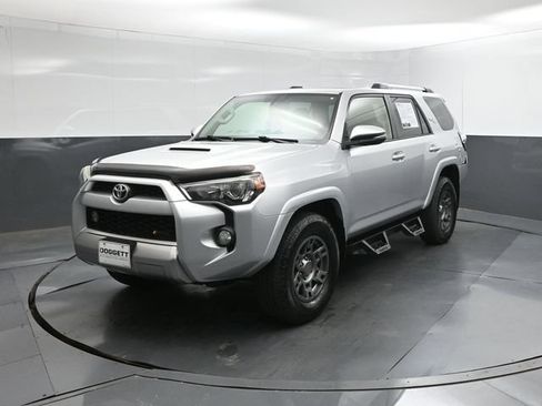 Used 2018 Toyota 4Runner TRD Off-Road Premium AWD/4WD image 1