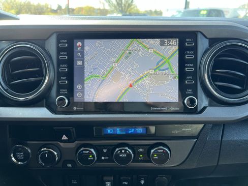 Used 2023 Toyota Tacoma TRD Off-Road image 20