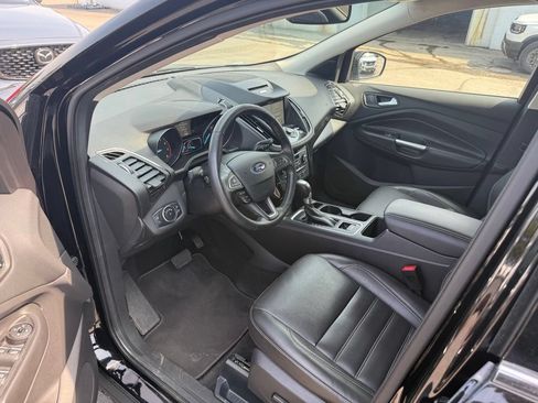 Used 2017 Ford Escape Titanium w/ Canadian Touring Package AWD/4WD image 7