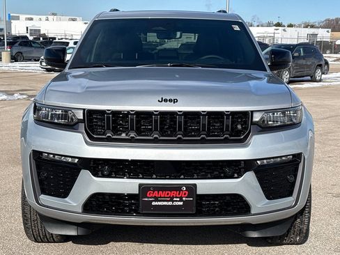 New 2026 Jeep Grand Cherokee Limited Reserve AWD/4WD image 3