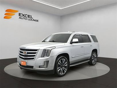 Used 2018 Cadillac Escalade Luxury