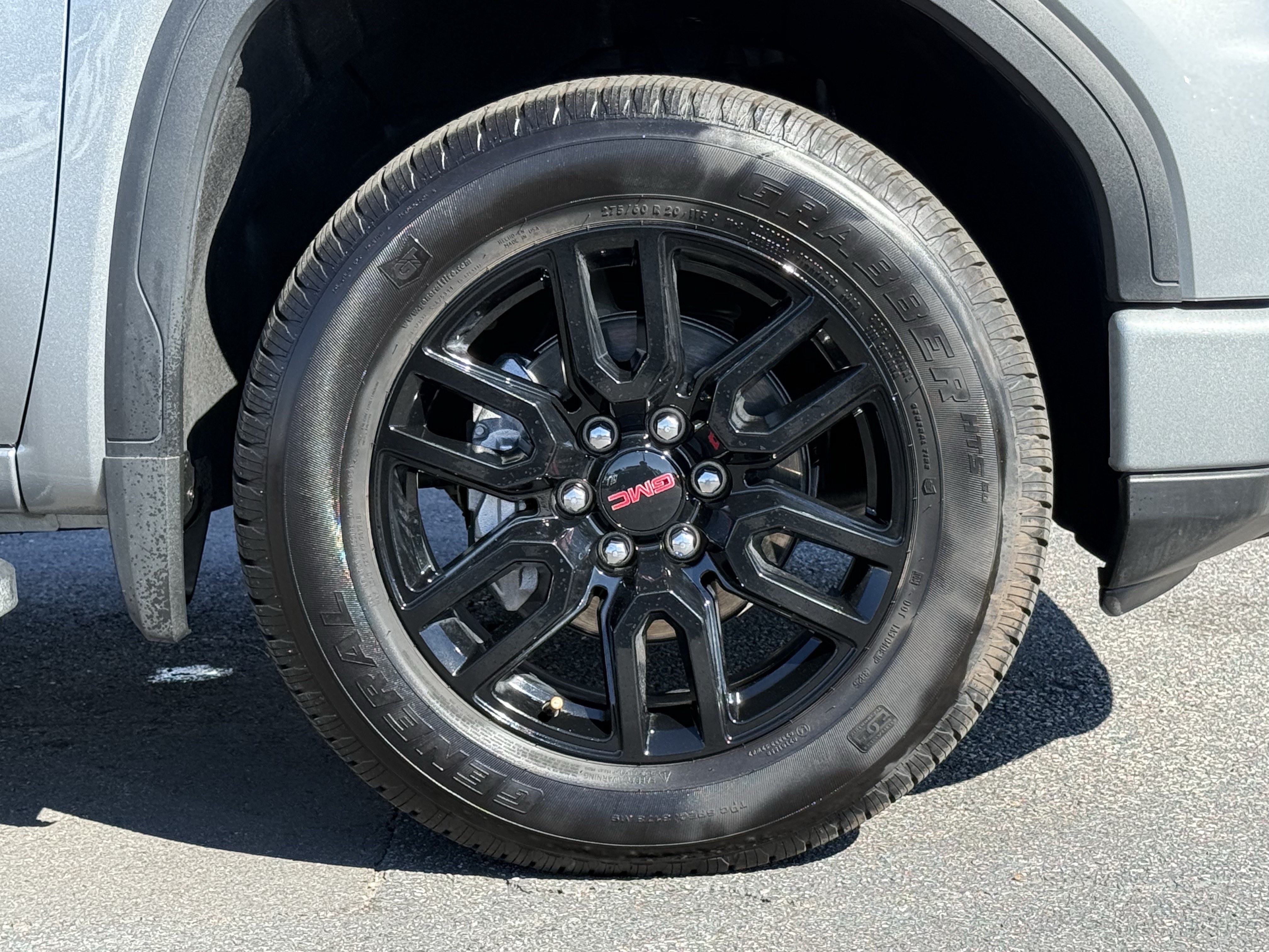 Used 2026 GMC Sierra 1500 Elevation w/ Elevation Premium Package AWD/4WD image 13