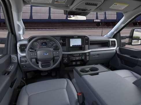 New 2026 Ford F450 XL w/ XL Chrome Package AWD/4WD image 9