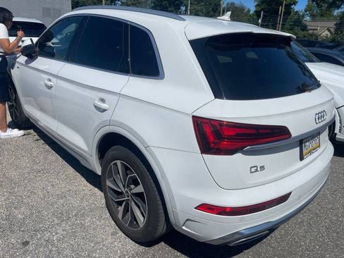 Used 2023 Audi Q5 2.0T Premium Plus w/ Premium Plus Package AWD/4WD image 5