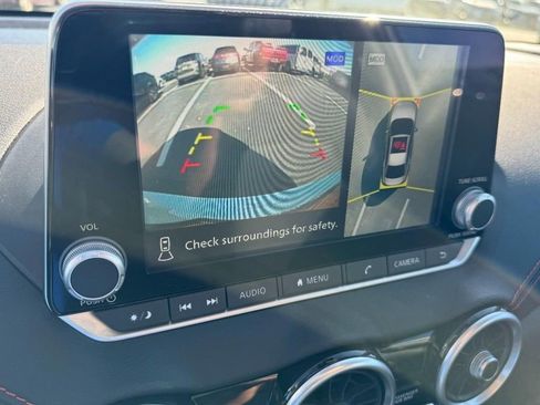 Used 2024 Nissan Sentra SR w/ SR Premium Package image 21