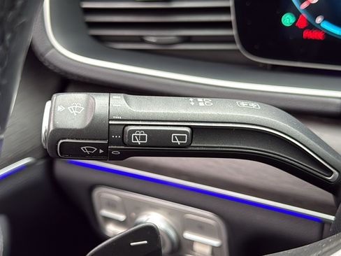 Used 2020 Mercedes-Benz GLS 450 4MATIC image 14