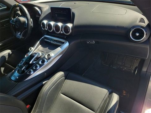 Used 2019 Mercedes-Benz AMG GT Roadster image 20