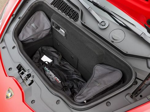 Used 2024 Lamborghini Huracan EVO image 35