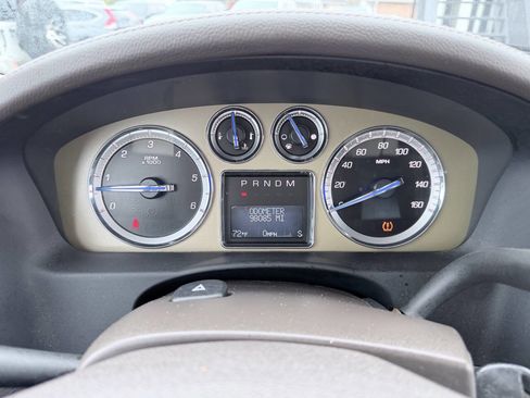 Used 2013 Cadillac Escalade ESV Platinum image 24