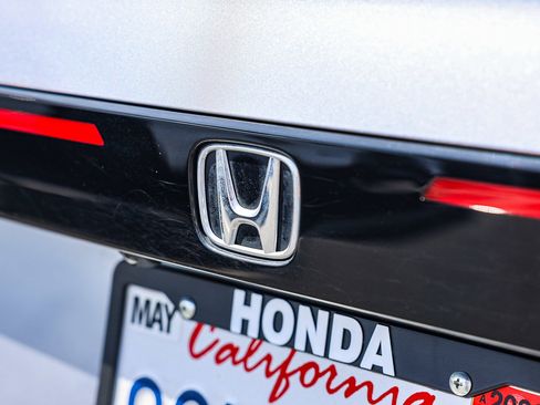 Certified 2023 Honda Accord Touring image 28