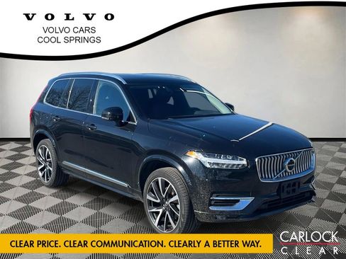 Used 2023 Volvo XC90 B6 Plus image 1