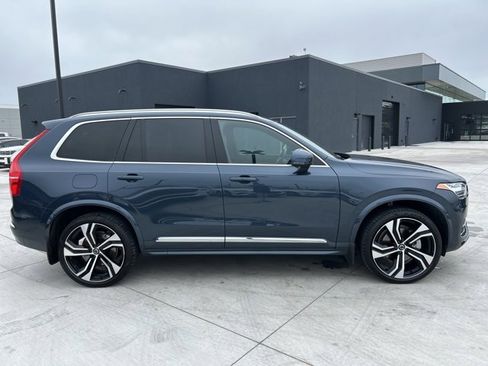 Used 2024 Volvo XC90 B6 Ultimate w/ Lounge Package image 5