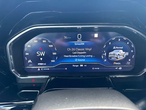 Certified 2022 Chevrolet Silverado 1500 LT image 26