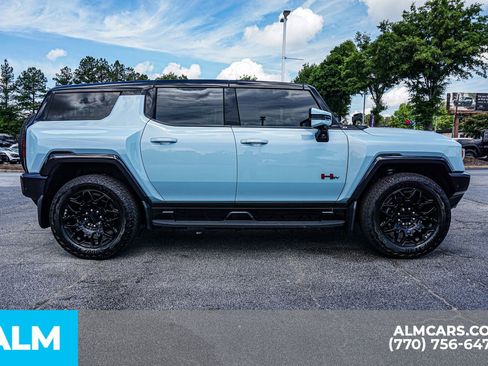 Used 2024 GMC Hummer EV 2X w/ LPO, Illumination Package AWD/4WD image 11