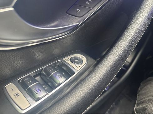 Used 2019 Mercedes-Benz E 450 4MATIC Sedan image 38