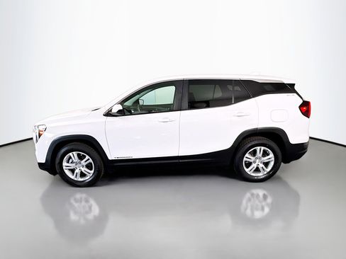 Used 2022 GMC Terrain SLE FWD image 6