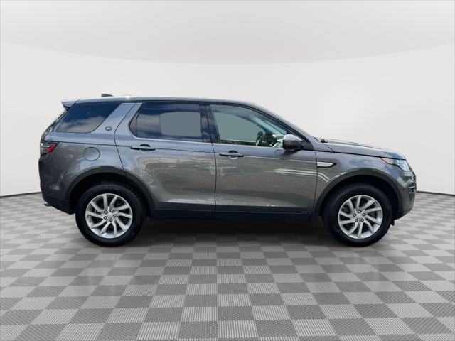 Used 2017 Land Rover Discovery Sport HSE AWD/4WD image 8