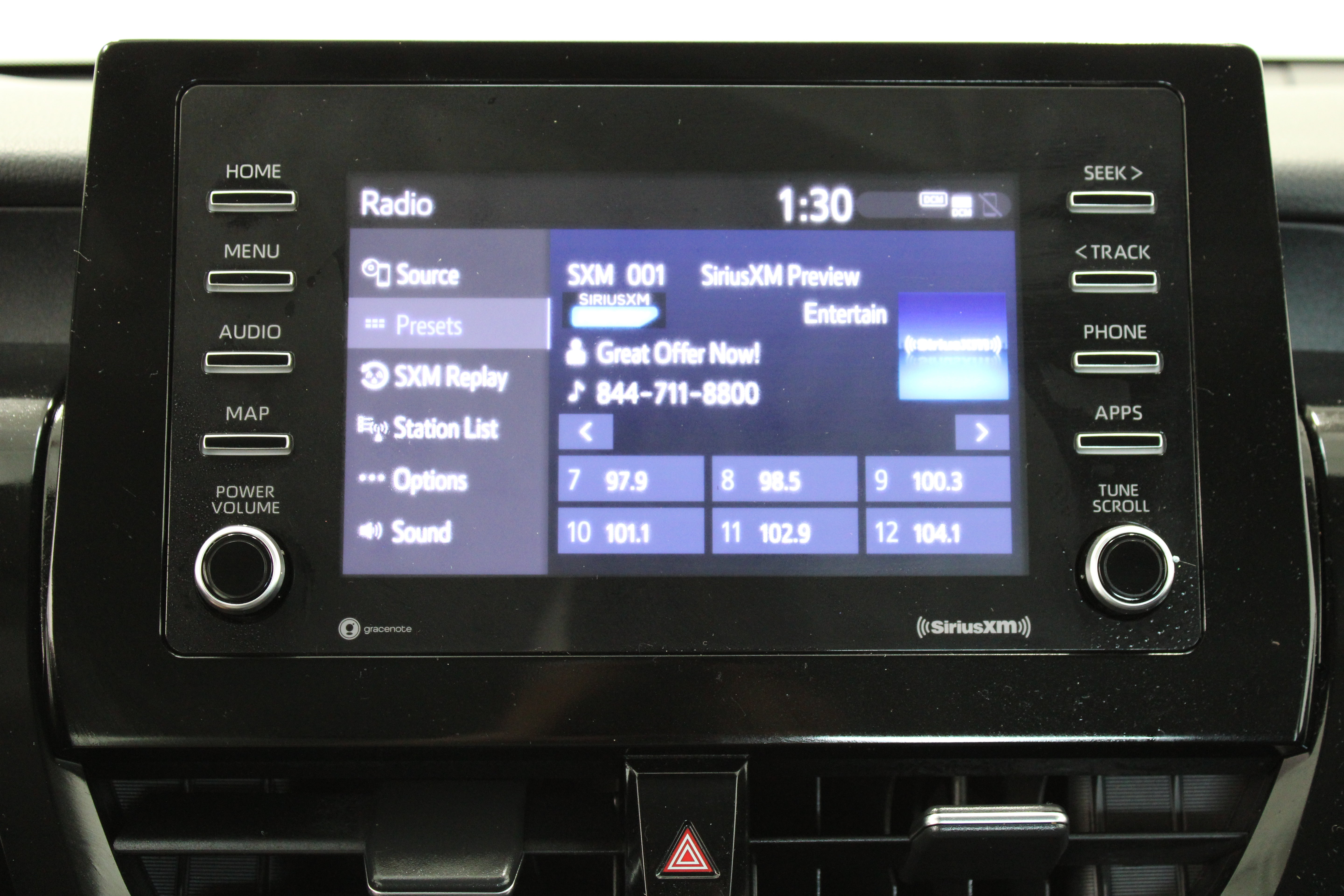 Used 2024 Toyota Camry SE w/ Convenience Package FWD image 19