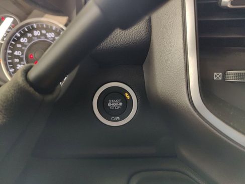 New 2025 RAM 2500 Big Horn AWD/4WD image 21