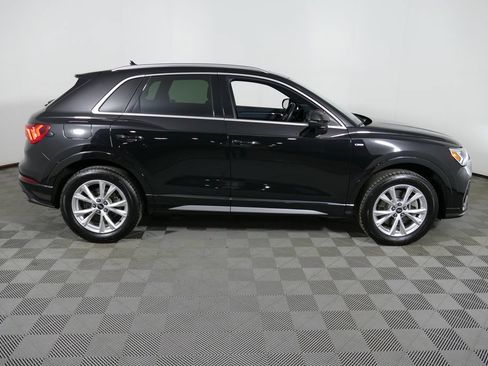 Used 2023 Audi Q3 2.0T Premium Plus w/ Premium Plus Package AWD/4WD image 2