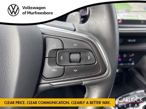 Used 2023 Buick Envision Essence w/ Technology Package I image 18