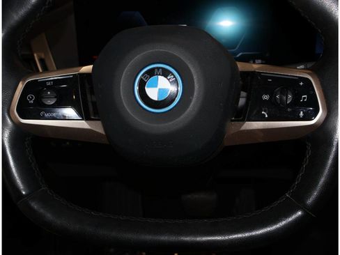 Certified 2024 BMW iX xDrive50 w/ Sport Package AWD/4WD image 21