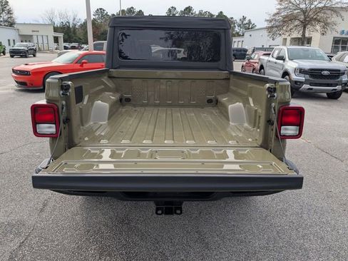 New 2026 Jeep Gladiator Sport AWD/4WD image 29