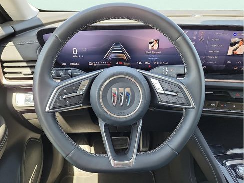 Used 2025 Buick Envision Sport Touring image 19